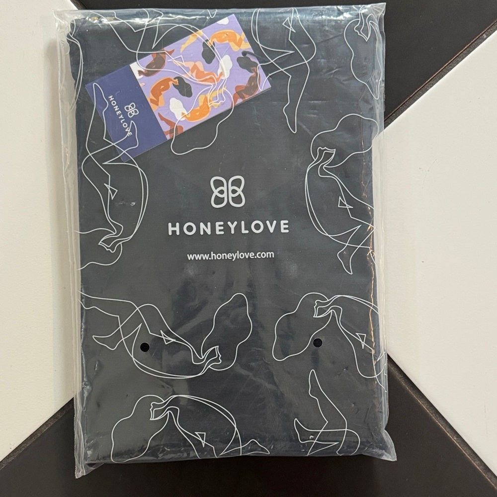 Honeylove Super Power Short in Runway Black M / 8 - Picture 2 of 3